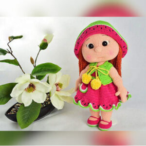 عکس عروسک بافتنی دختر هندوانه ای