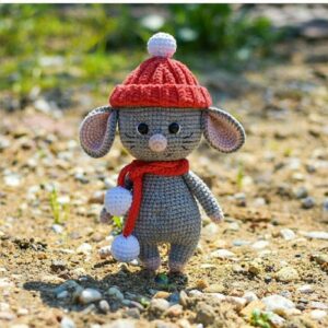 مدل عروسک بافتنی حیوان موش کلاه قرمز